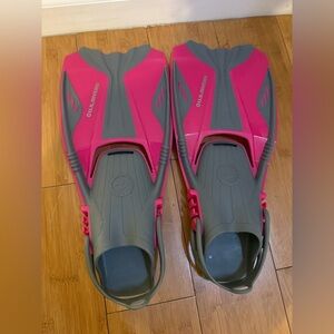 U.S. Divers Snorkeling Fins/Flippers for Women - L